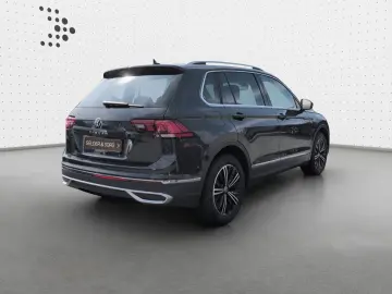 VW Tiguan Elegance TDI 18Z CarPlay Matrix ACC DAB