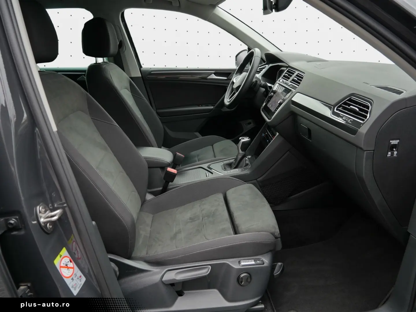 VW Tiguan Elegance TDI 18Z CarPlay Matrix ACC DAB