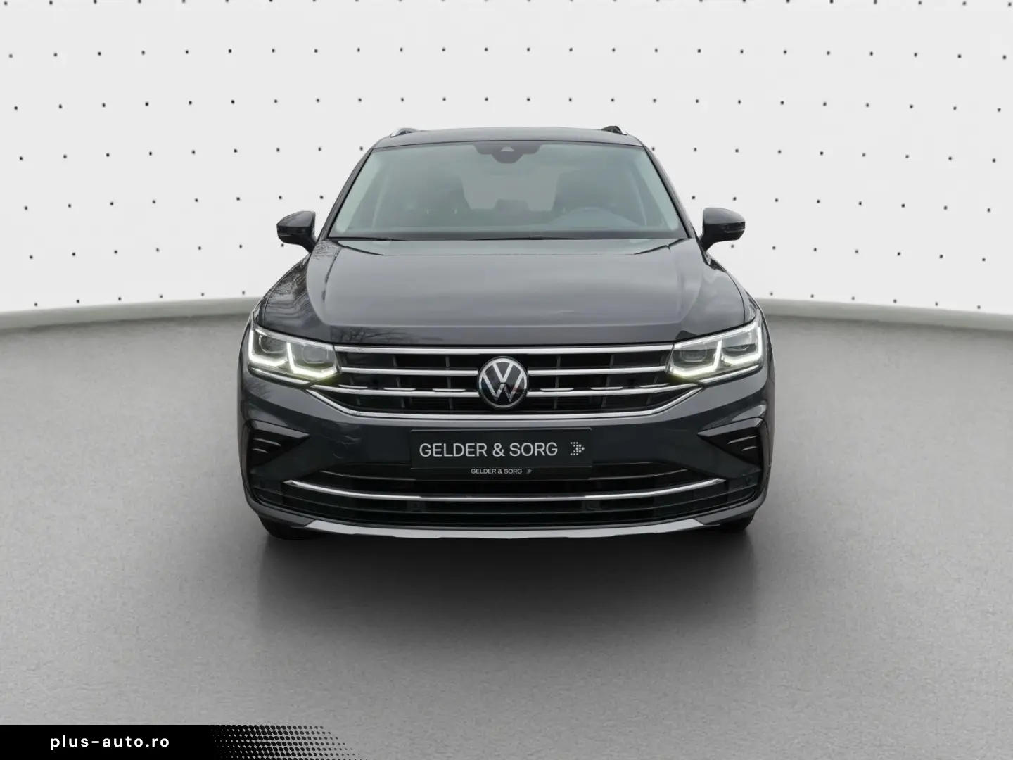 VW Tiguan Elegance TDI 18Z CarPlay Matrix ACC DAB