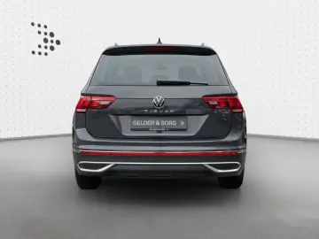 VW Tiguan Elegance TDI 18Z CarPlay Matrix ACC DAB