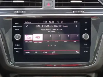 VW Tiguan 2.0 TDI R-Line 4Motion LED ACC AHK Kamera