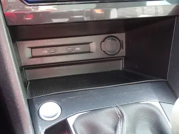 VW Tiguan 2.0 TDI R-Line 4Motion LED ACC AHK Kamera