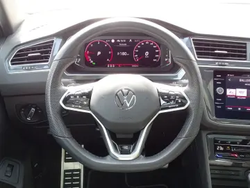 VW Tiguan 2.0 TDI R-Line 4Motion LED ACC AHK Kamera