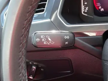 VW Tiguan 2.0 TDI R-Line 4Motion LED ACC AHK Kamera