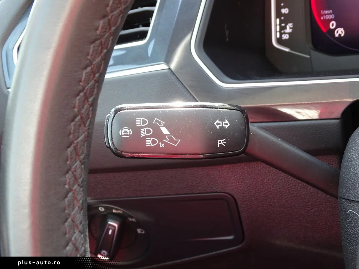 VW Tiguan 2.0 TDI R-Line 4Motion LED ACC AHK Kamera
