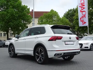 VW Tiguan 2.0 TDI DSG R-Line 4M ACC LED AHK Kamera