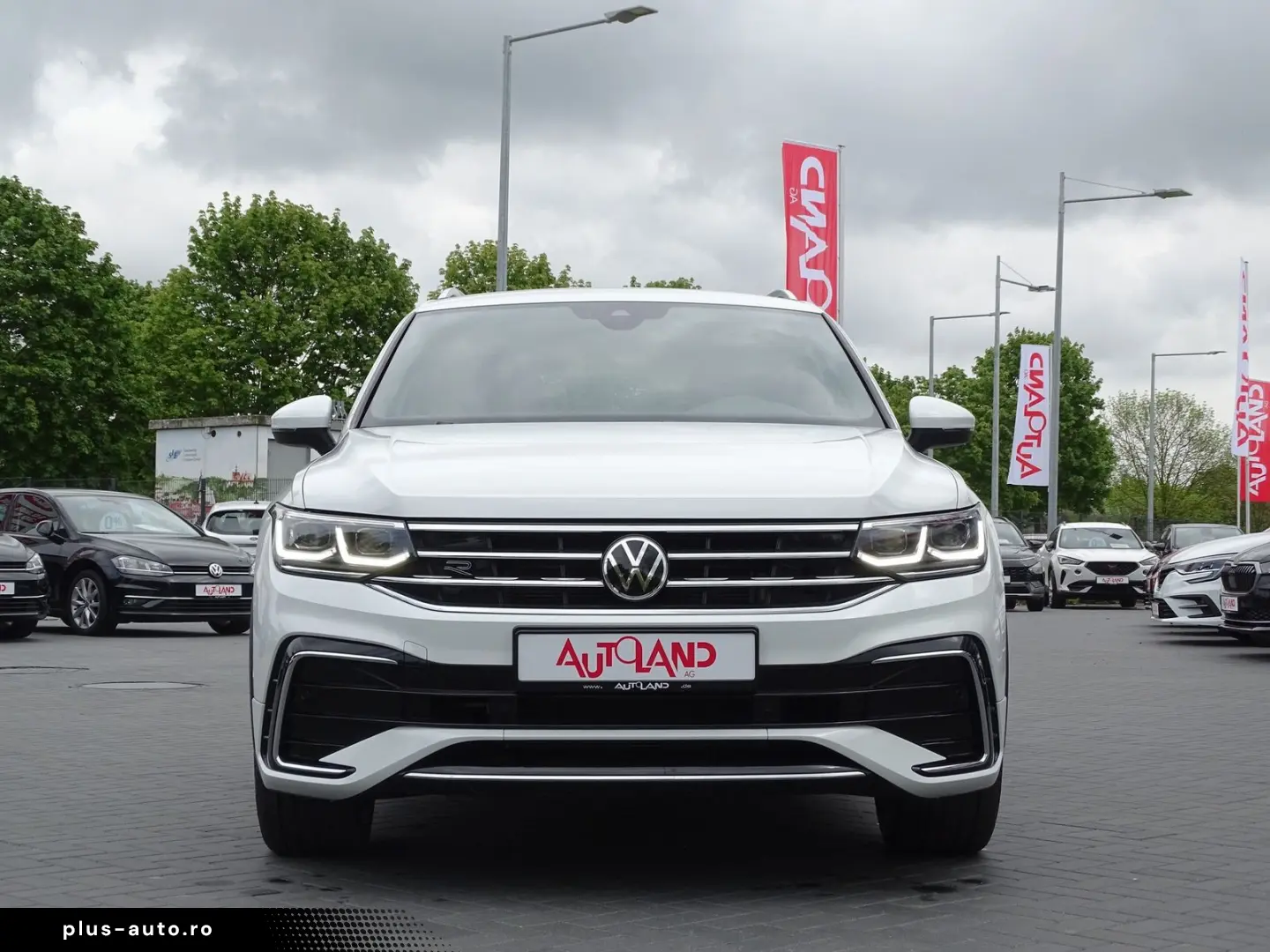VW Tiguan 2.0 TDI DSG R-Line 4M ACC LED AHK Kamera