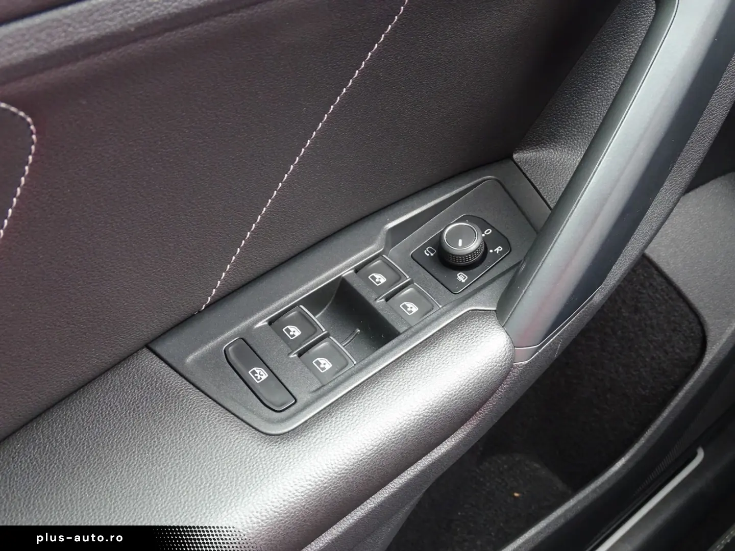 VW Tiguan 2.0 TDI DSG R-Line 4M ACC LED AHK Kamera