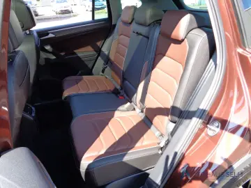 VW Tiguan Elegance PanoDach Kamera 4Motion 2.0 TDI
