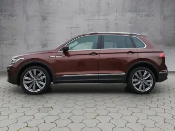 VW Tiguan Elegance 2.0TDI 4M DSG DCC STH AHK MATRIX