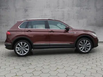 VW Tiguan Elegance 2.0TDI 4M DSG DCC STH AHK MATRIX