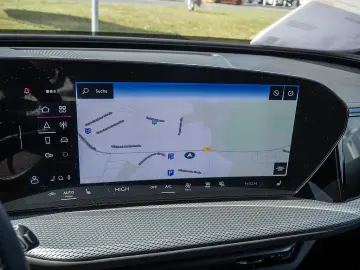 AUDI Q5 TDI quattro S line SHZ NAVI ACC HUD LED 360