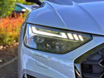 AUDI Q5 40TDI qu S LINE BLACK PANO B&O MATRIX TOUR