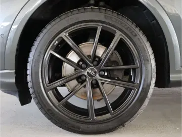 AUDI Q5 TFSI S tronic S Line AHK Sitzheizung
