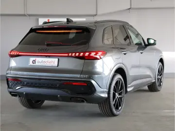 AUDI Q5 TFSI S tronic S Line AHK Sitzheizung