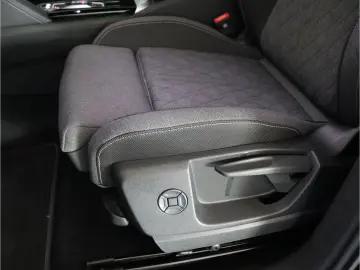 AUDI Q5 TFSI S tronic S Line AHK Sitzheizung