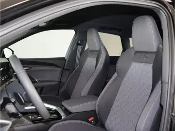 AUDI Q5 TFSI S tronic S Line AHK Sitzheizung