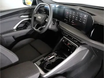 AUDI Q5 TFSI S tronic S Line AHK Sitzheizung