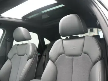 AUDI Q5 Sportback quattro S line PANO MATRIX ACC B&O