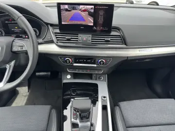 AUDI Q5 55 TFSIe quattro S-LINE NAVI-PLUS MATRIX KAME