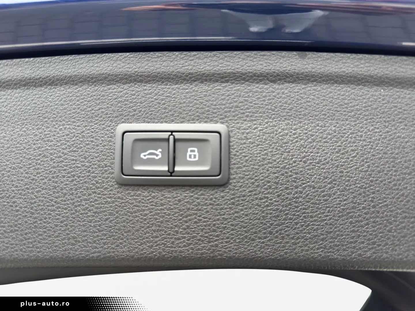 AUDI Q5 55 TFSIe quattro S-LINE NAVI-PLUS MATRIX KAME