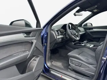 AUDI Q5 55 TFSIe quattro S-LINE NAVI-PLUS MATRIX KAME