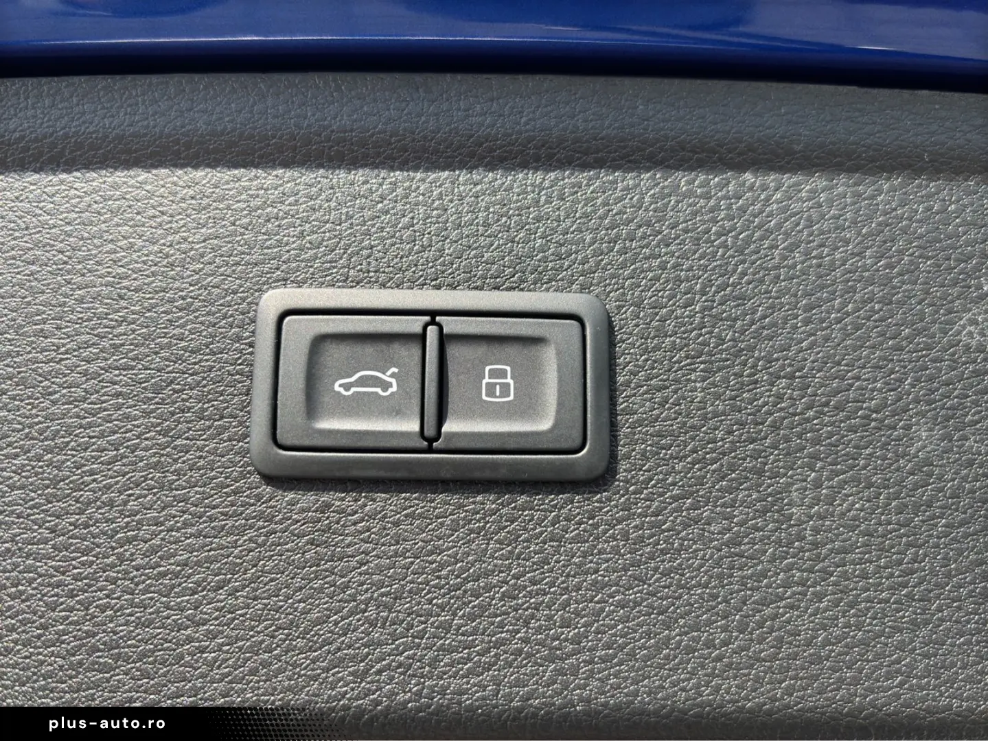 AUDI Q5 55 TFSIe S-LINE NAVI-PLUS MATRIX AHK PANO OPT
