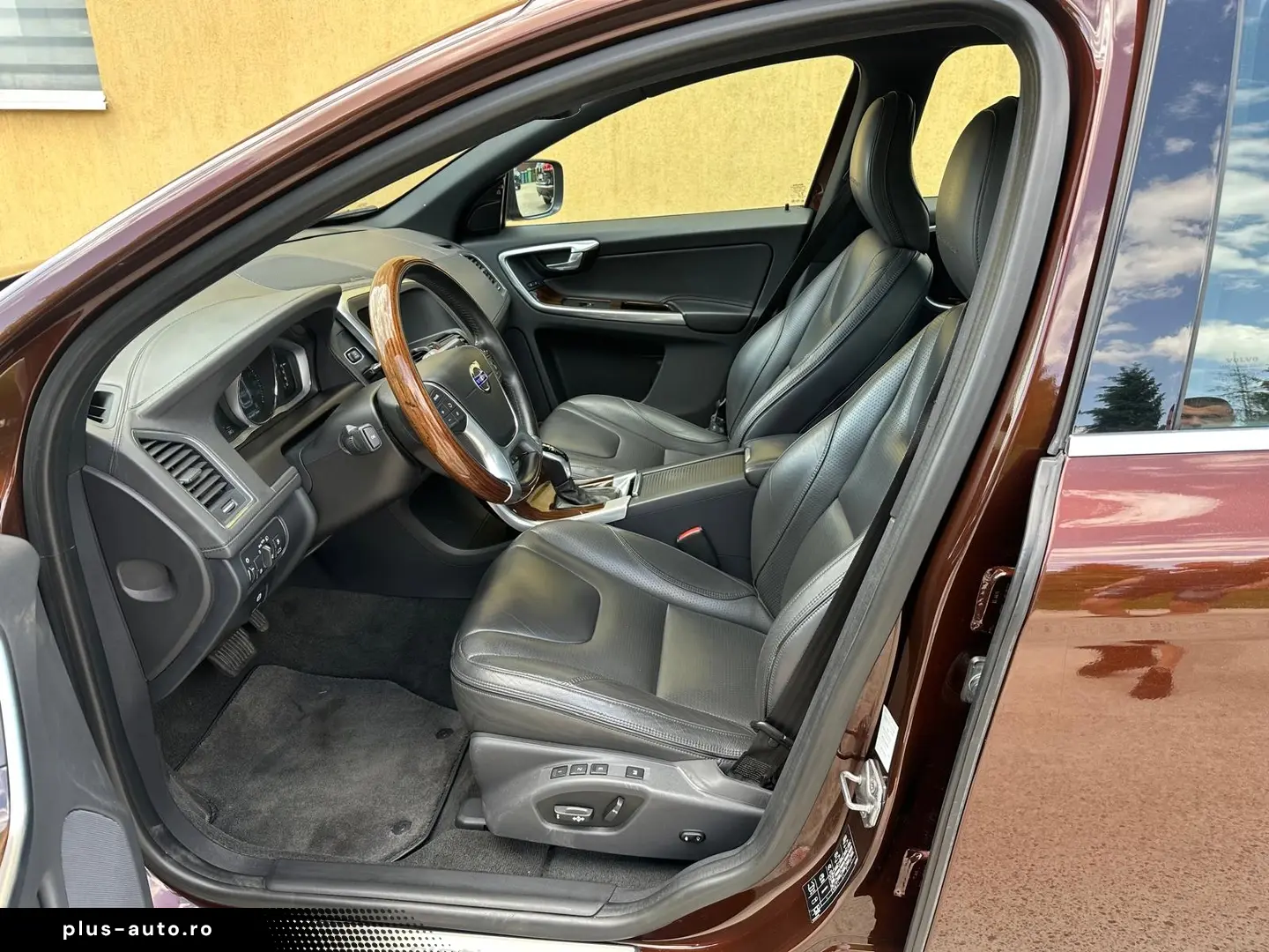 VOLVO XC60 INSCRIPTION 2.0 DIESEL