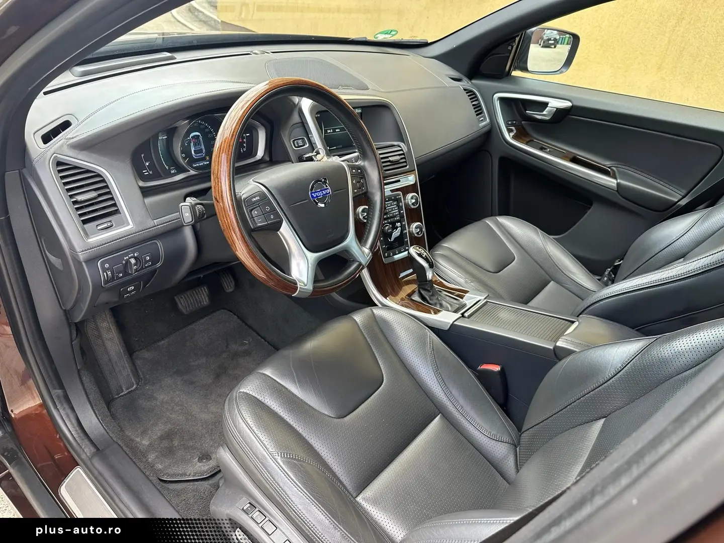 VOLVO XC60 INSCRIPTION 2.0 DIESEL