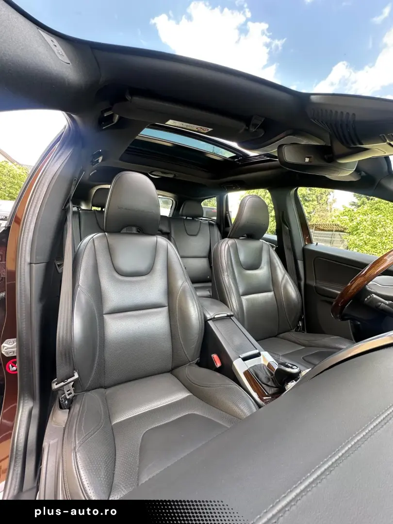 VOLVO XC60 INSCRIPTION 2.0 DIESEL
