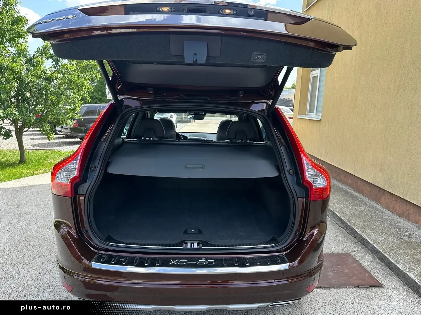 VOLVO XC60 INSCRIPTION 2.0 DIESEL