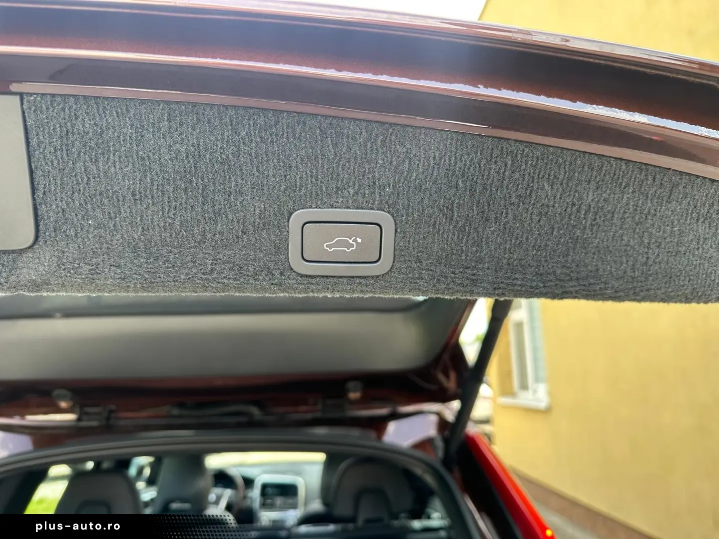 VOLVO XC60 INSCRIPTION 2.0 DIESEL