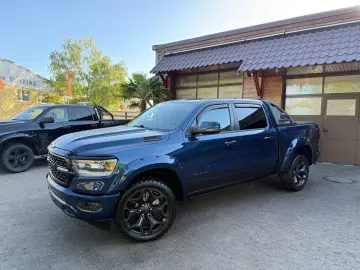 DODGE V8 4X4 PANO 12 RADIO El.-TRITT AHK NAVI GARANTIE