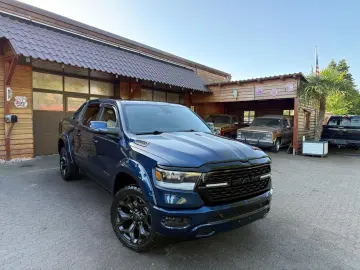 DODGE V8 4X4 PANO 12 RADIO El.-TRITT AHK NAVI GARANTIE