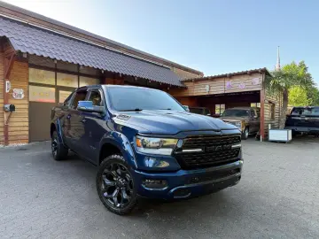DODGE V8 4X4 PANO 12 RADIO El.-TRITT AHK NAVI GARANTIE