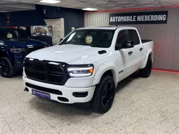 DODGE RAM 5.7 HEMI 4X4 Night.Edt   PANO   12 Zoll  LPG