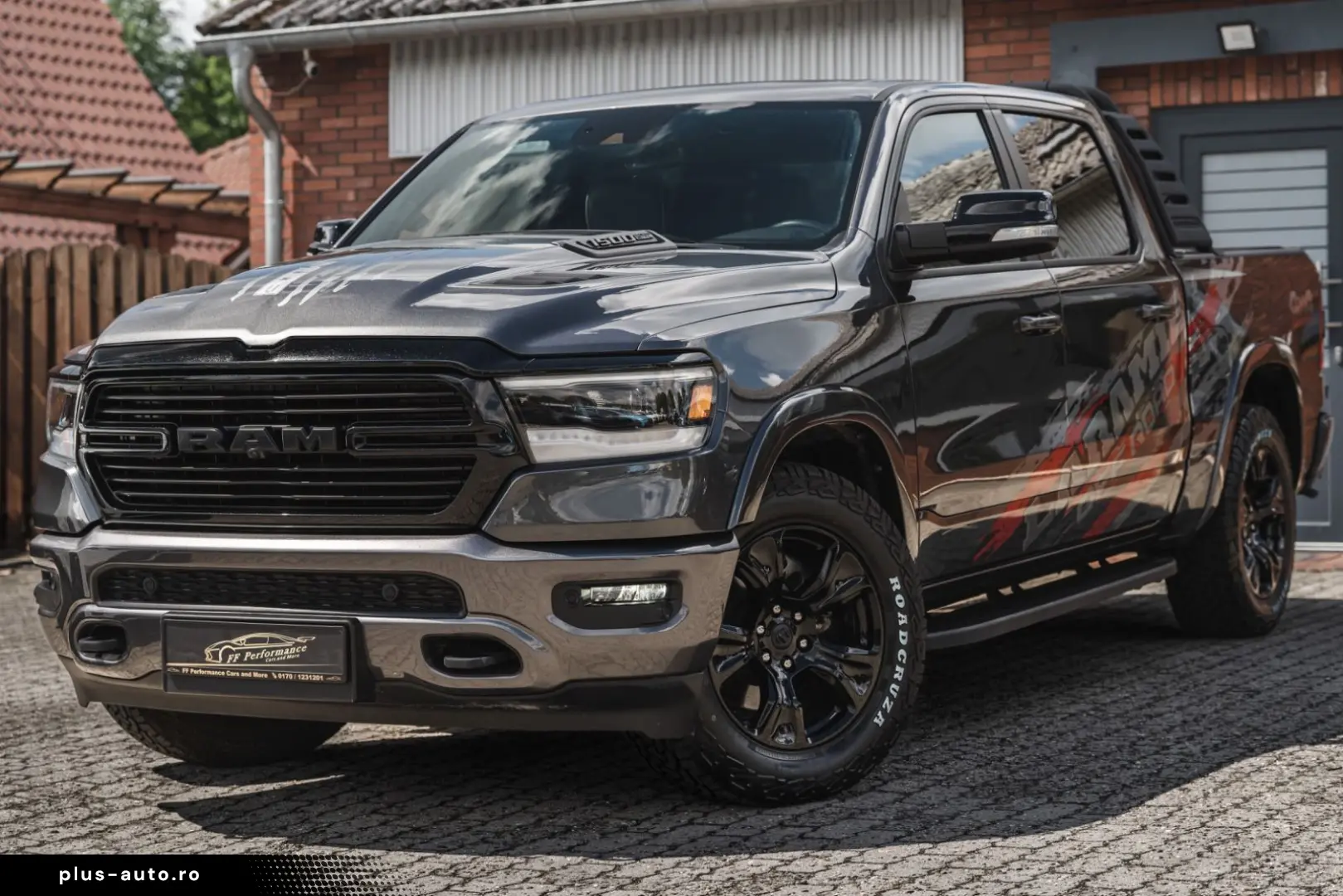 DODGE RAM5.7Laramie E-Torque LPG Navi 360 Dig-T Pano