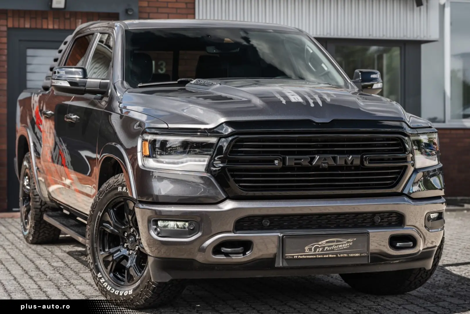 DODGE RAM5.7Laramie E-Torque LPG Navi 360 Dig-T Pano