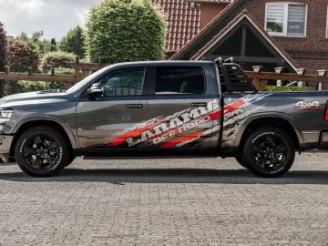 DODGE RAM5.7Laramie E-Torque LPG Navi 360 Dig-T Pano
