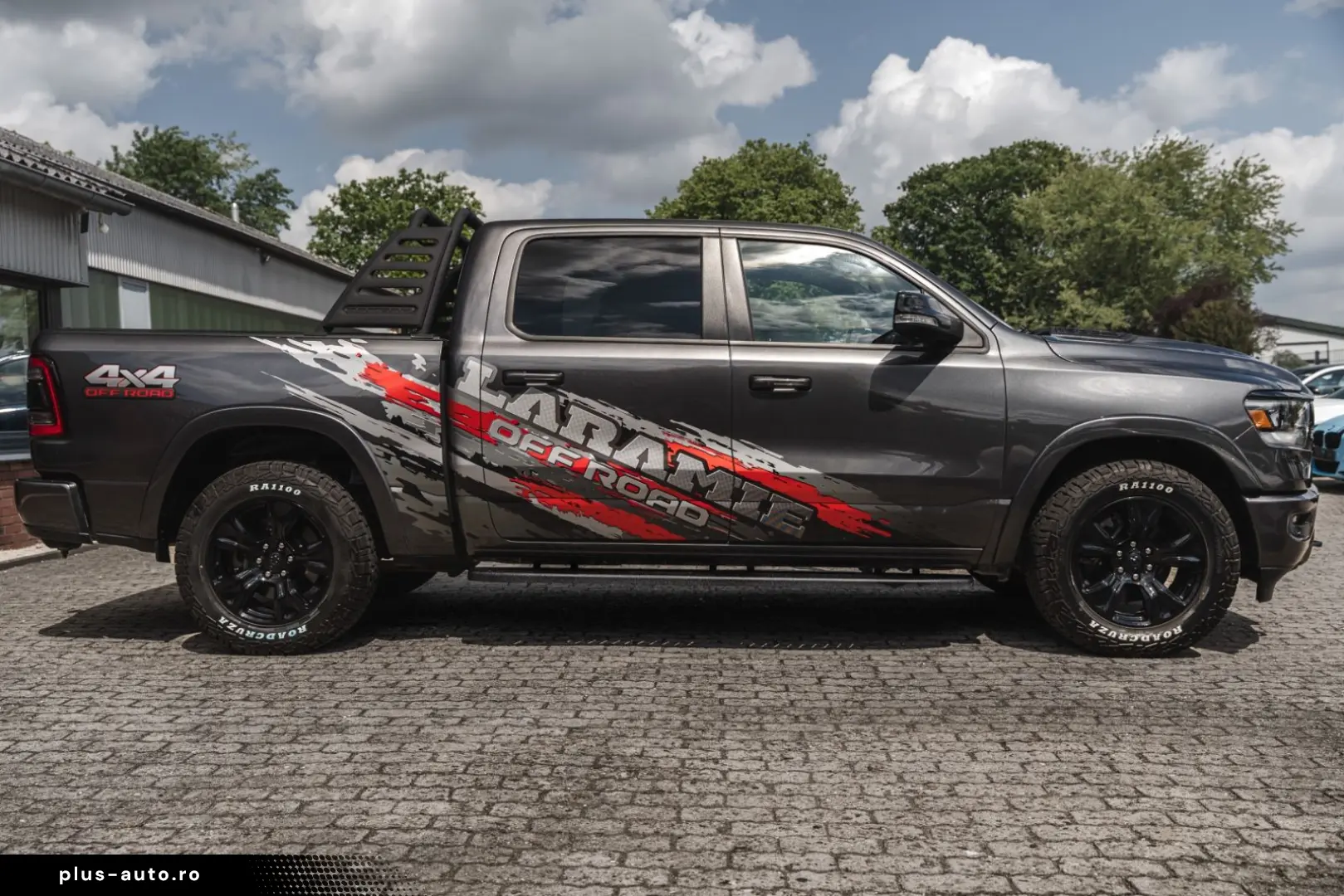 DODGE RAM5.7Laramie E-Torque LPG Navi 360 Dig-T Pano