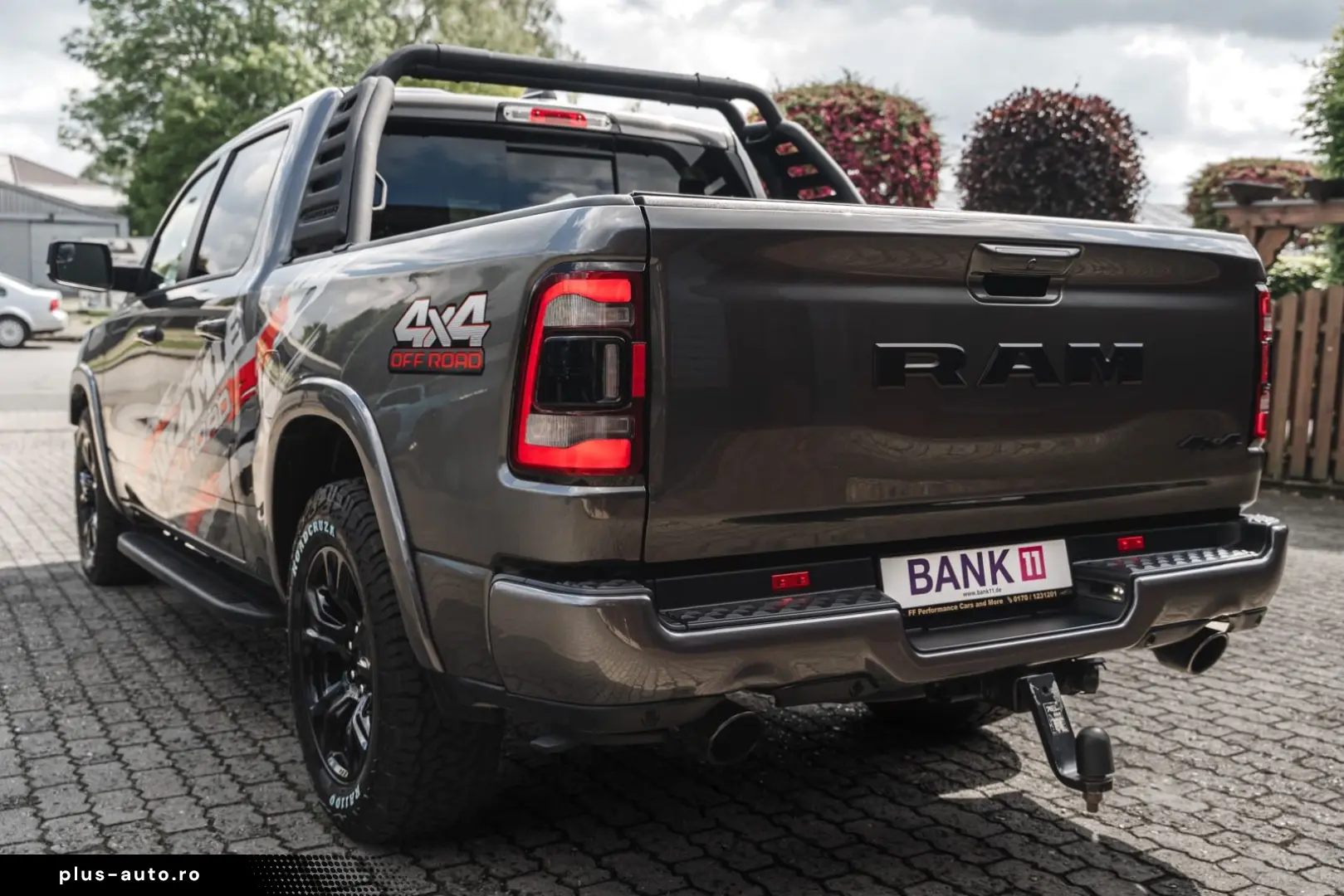 DODGE RAM5.7Laramie E-Torque LPG Navi 360 Dig-T Pano