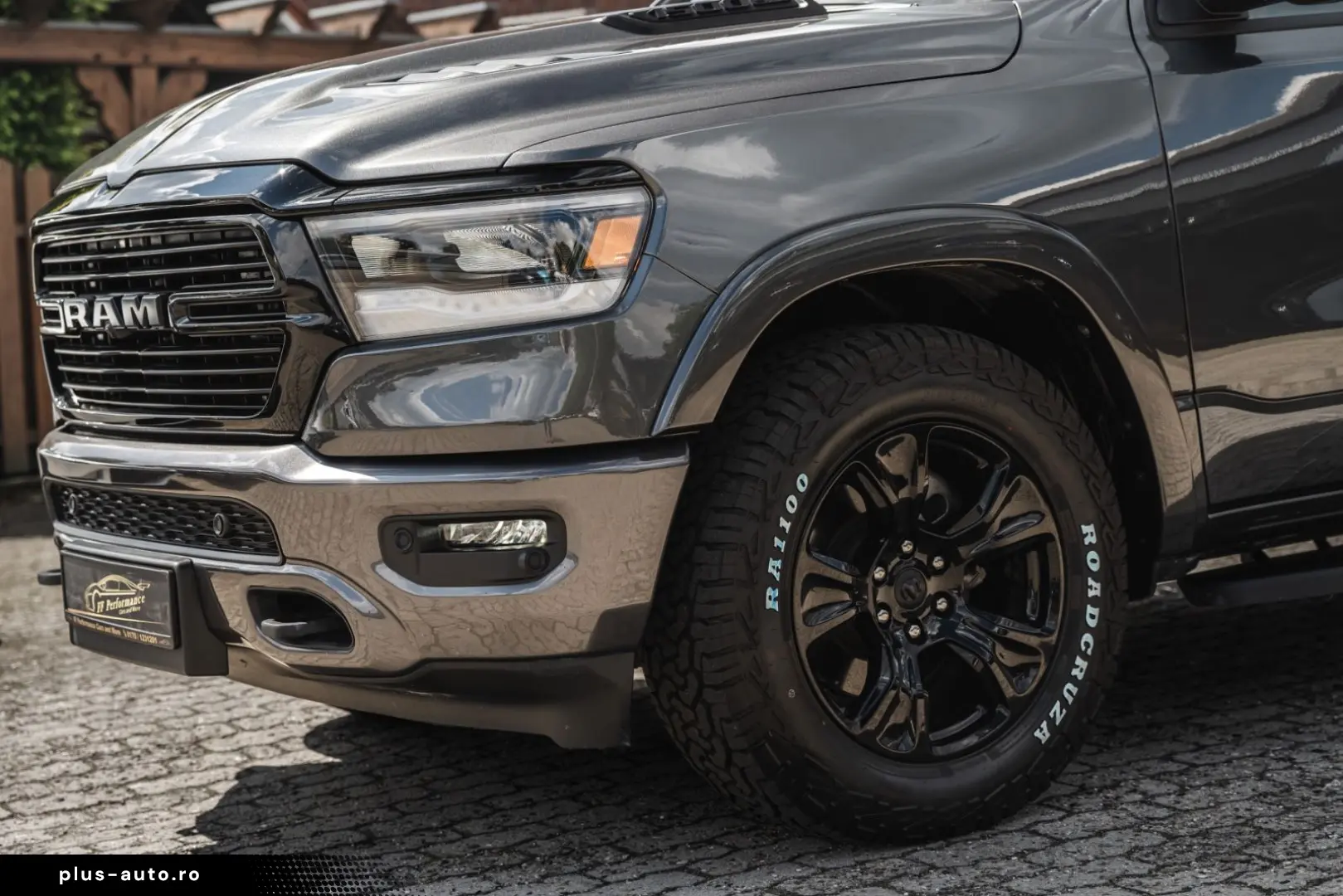 DODGE RAM5.7Laramie E-Torque LPG Navi 360 Dig-T Pano
