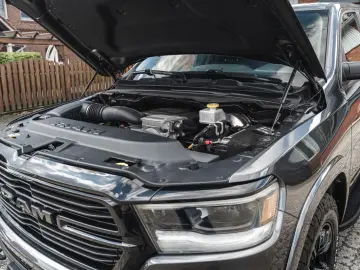 DODGE RAM5.7Laramie E-Torque LPG Navi 360 Dig-T Pano