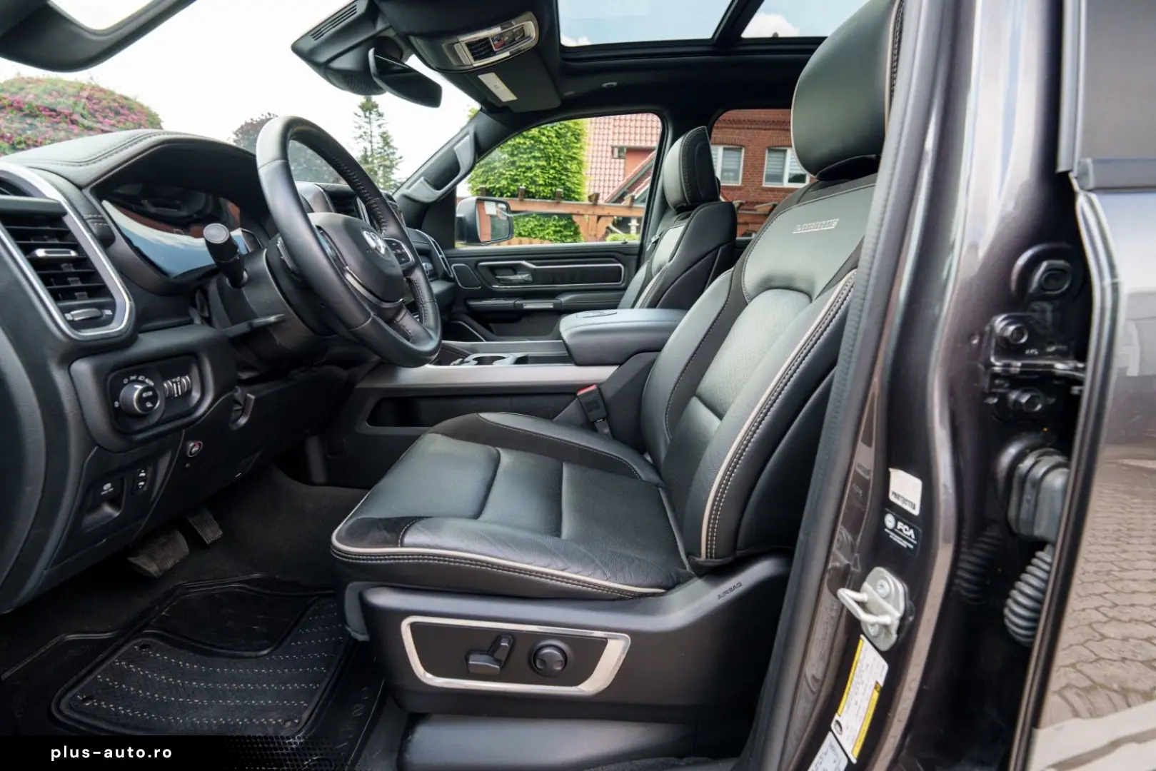 DODGE RAM5.7Laramie E-Torque LPG Navi 360 Dig-T Pano