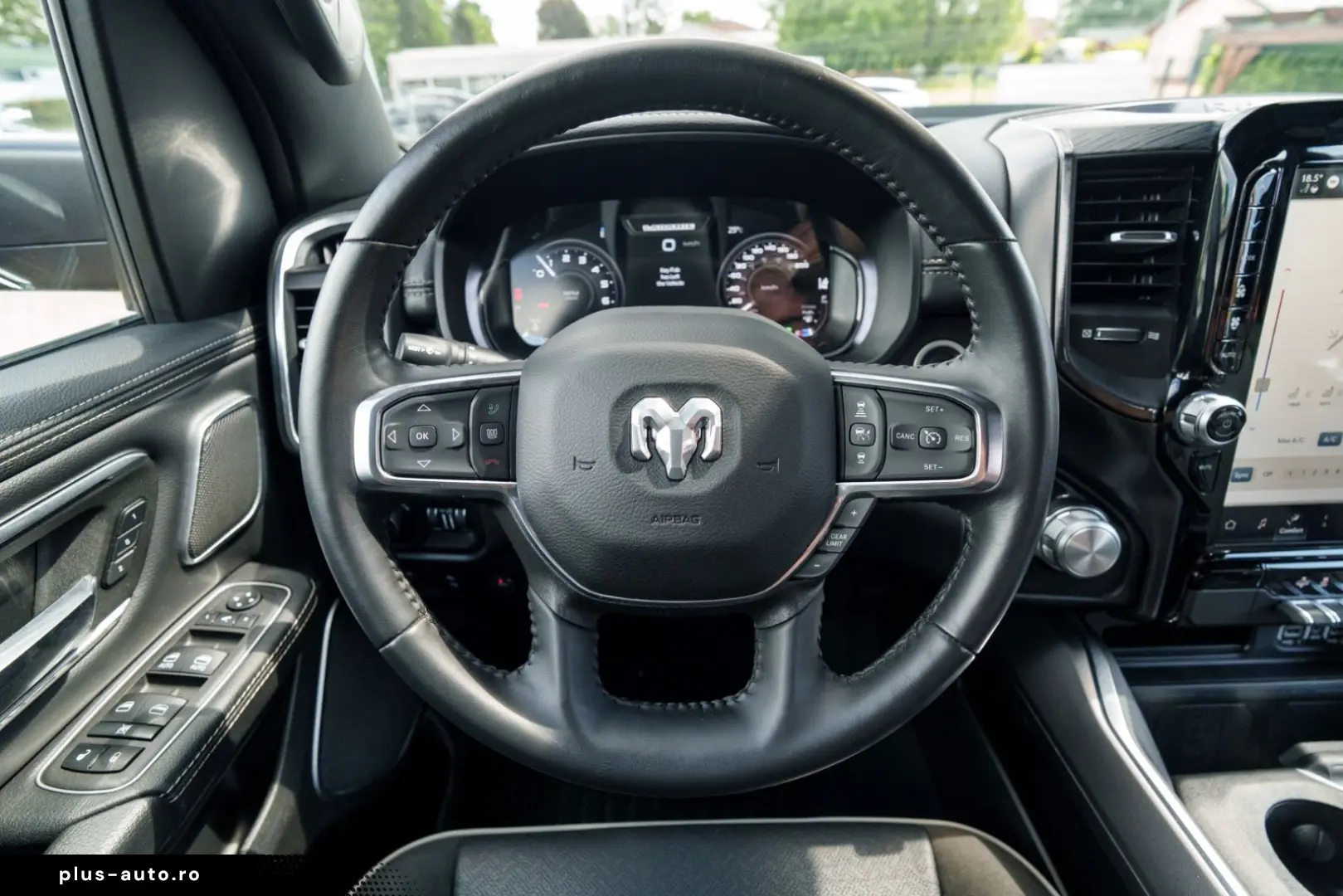 DODGE RAM5.7Laramie E-Torque LPG Navi 360 Dig-T Pano