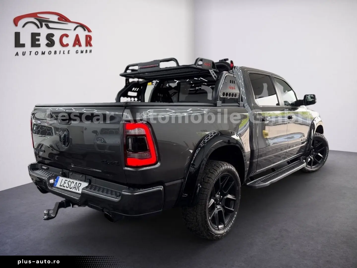 DODGE RAM 1500 Laramie Pick Up
