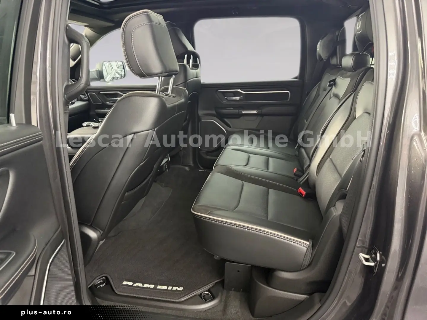 DODGE RAM 1500 Laramie Pick Up