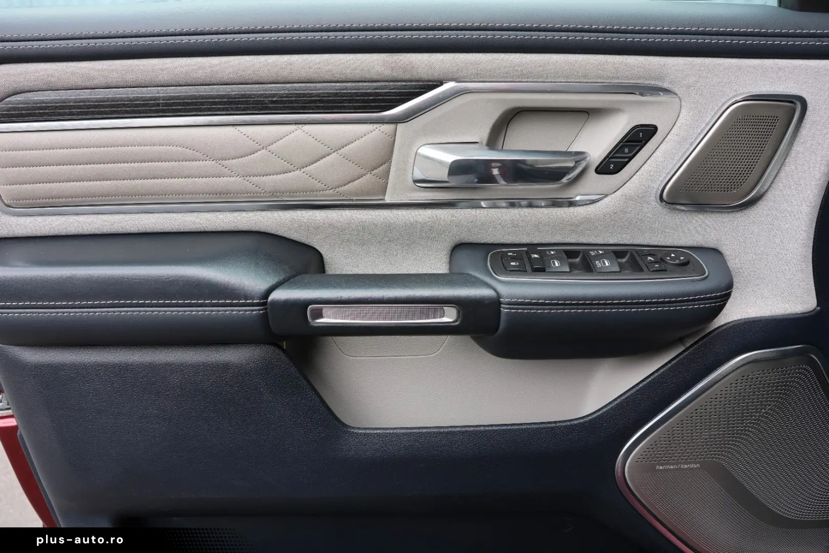 DODGE RAM 1500 5.7 4x4 ACC HUD 360 H&K Luftfederung 22