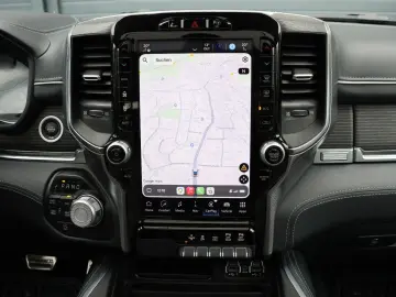 DODGE RAM 1500 5.7 4x4 ACC HUD 360 H&K Luftfederung 22