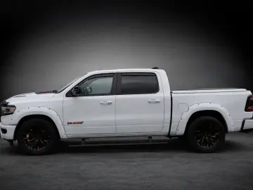 DODGE RAM 1500 4x4 CREW CAB LIMITED RED EDITION LUFT